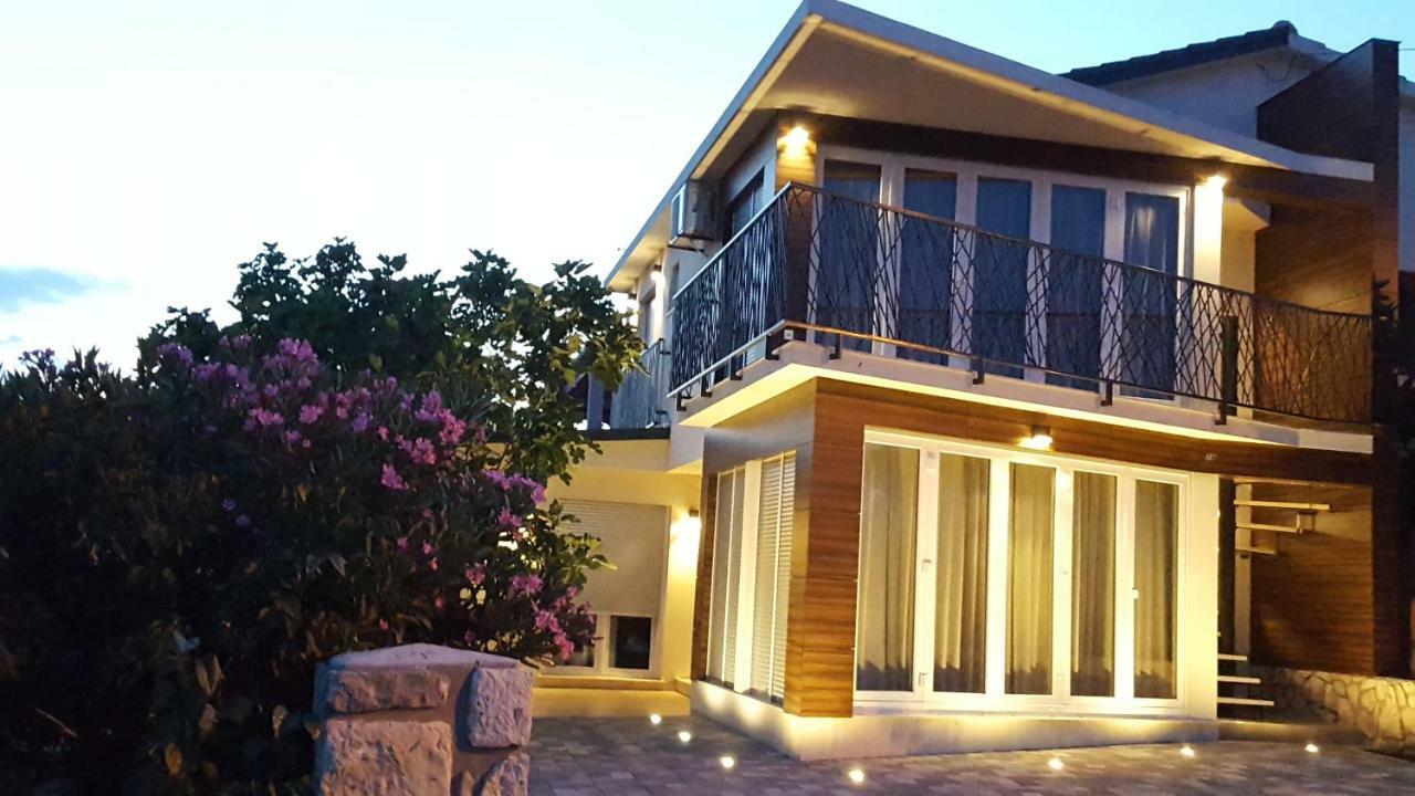 Kaj-Lux Novi Apartman Novi Vinodolski Kültér fotó